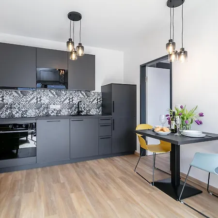 12 Top13 Lägenhet *